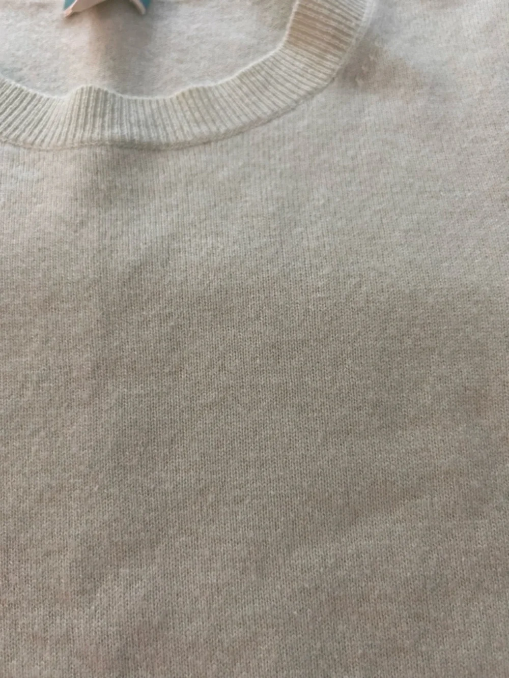 J.Crew 100% Cashmere Mint Green Crewneck Sweater. Size M